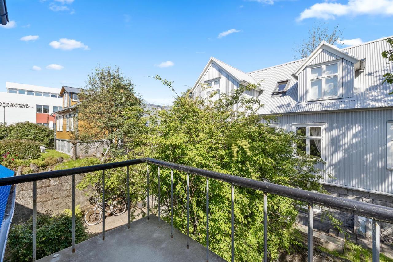 Luxury Villa In Downtown レイキャヴィーク エクステリア 写真